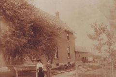 Bellas-Bistro-Wellington-Streets-oldest-surviving-building-built-in-1896-Pictured-1920s