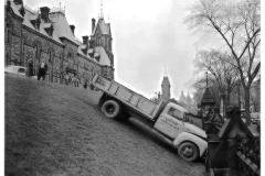 Crash-on-the-Hill
