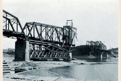 Erection-of-the-Alexandra-Bridge-1900