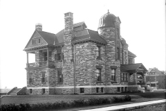 J.R.-Booth-home-500-Wilbrod-street-in-1902-3